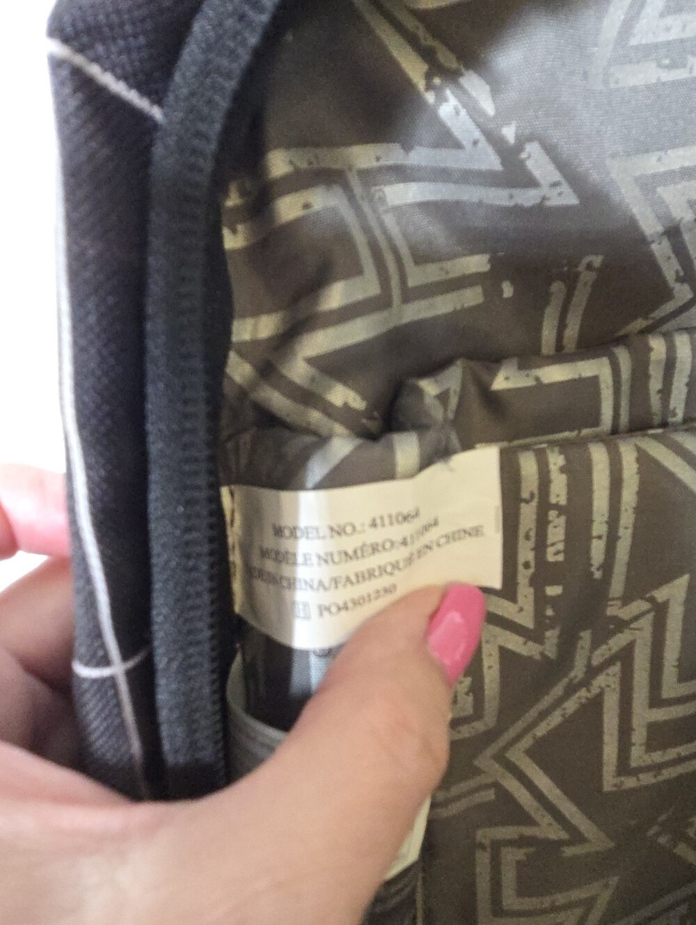 OGIO Bullion Black Grid Pattern Backpack - Picture 12 of 12